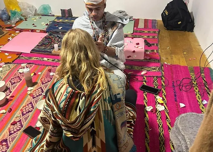 Mystic Tribe - Community Life Ostello *