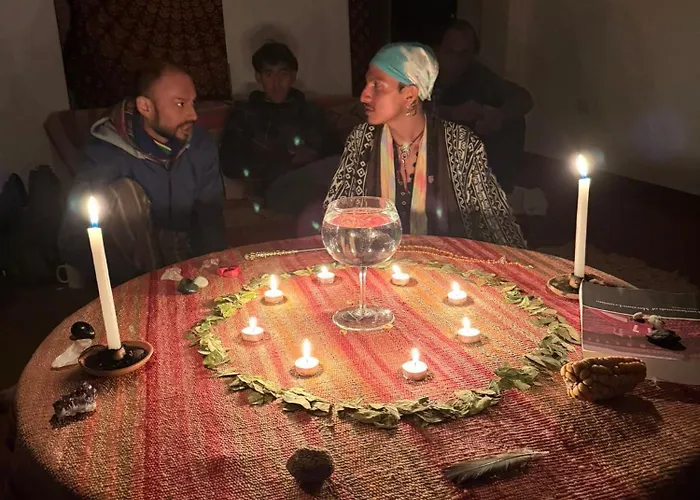Maska Mystic Tribe - Community Life Auberge de jeunesse Pisac